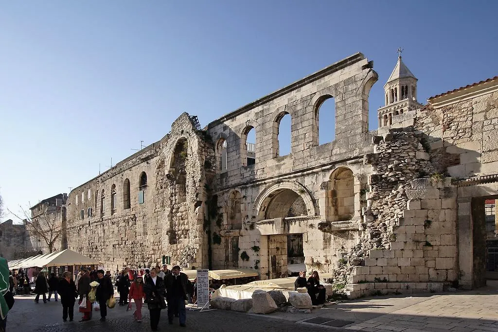 The Palace Collection In Split Centre Croazia