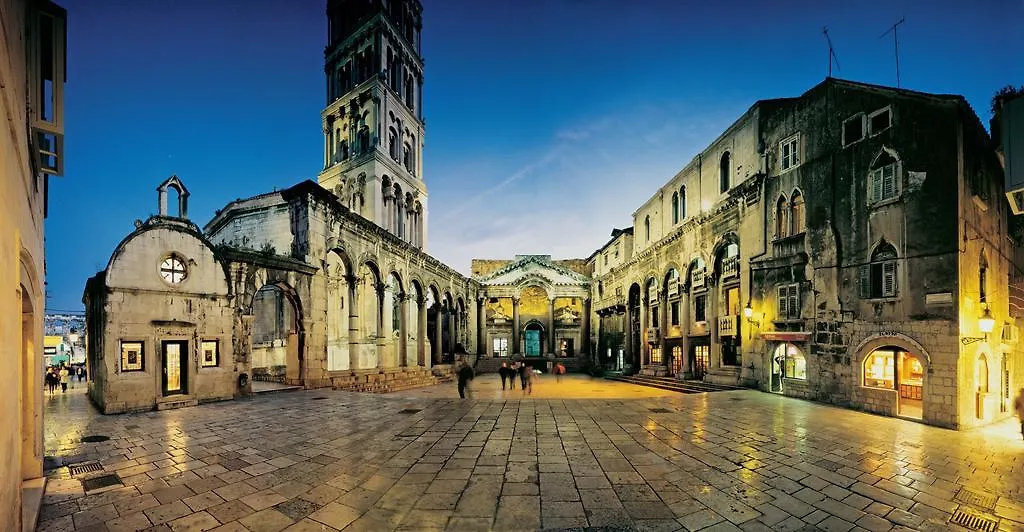 아파트 The Palace Collection In Split Centre